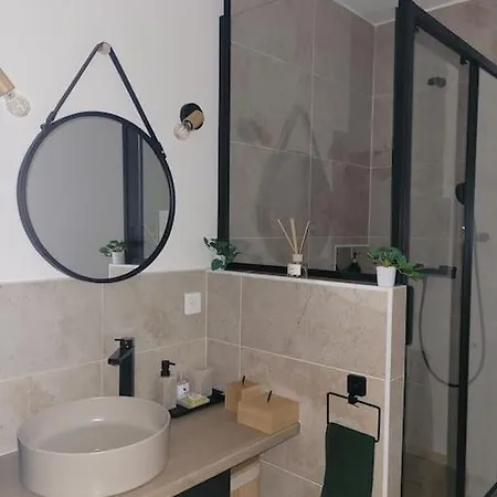 Appartement Au Coeur De La Cite D'Angoulême Extérieur photo